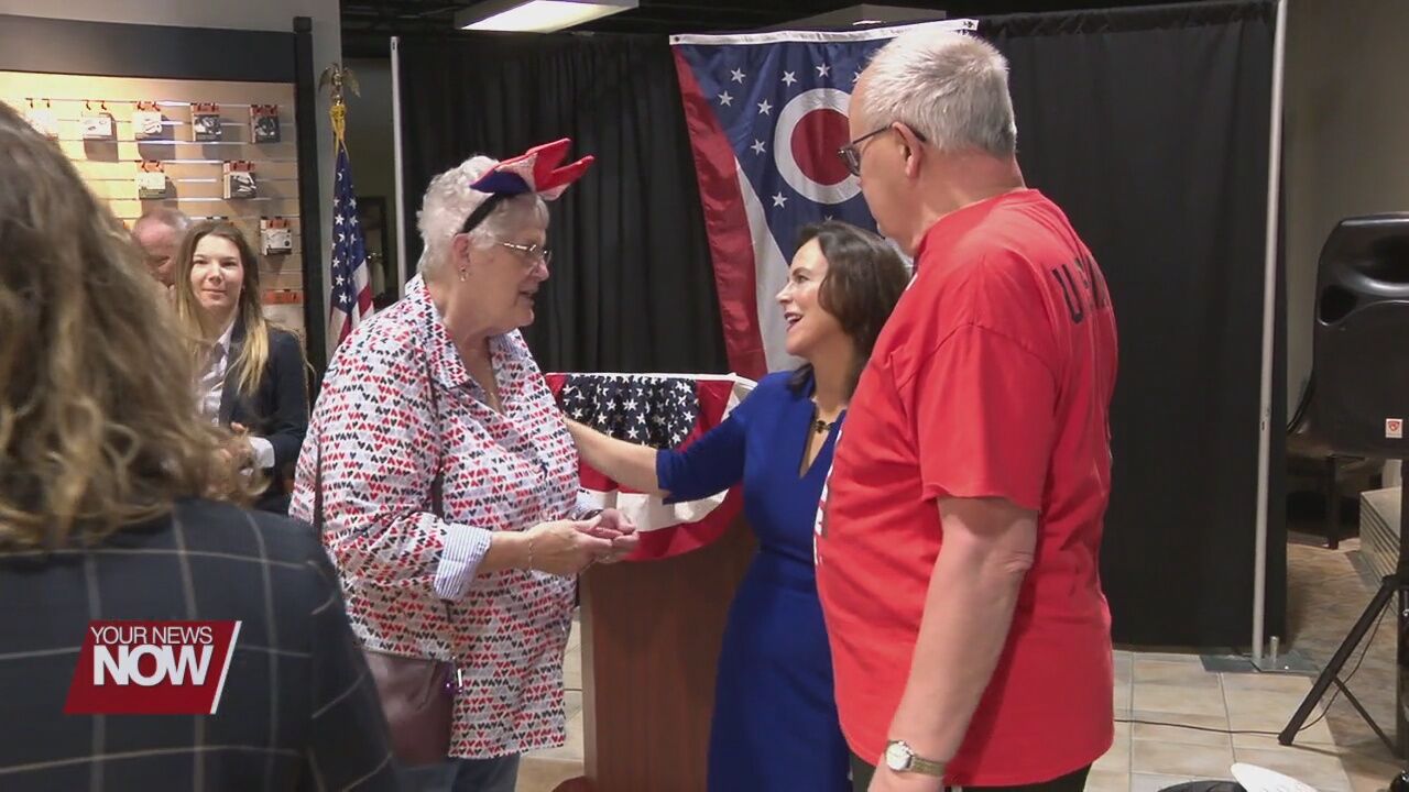 United States Senate candidate campaigns in Lima, South Dakota Governor attends to show support